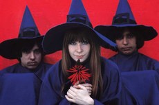 Nome da banda foi inspirado no livro ‘O Império dos Mutantes’, de Stefan Wul e a formação original do grupo