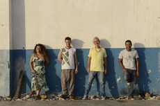 Banda potiguar “Qu4tro” é formada pela cantora Khrystal e os instrumentistas Zé Fontes, Sami Tarik e Ronaldo Freire