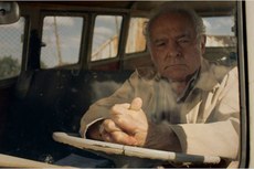 Cena de "Último Cine Drive-In", dirigido por Iberê Carvalho