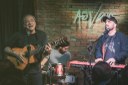 A dupla dos irmãos Pedro Chico e Rodolfo Salgueiro surgiu em 2005 e encantou o cantor Toquinho, que virou o padrinho musical 