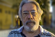 O fotógrafo Guy Joseph busca a popularização da fotografia que, 
de acordo com ele, deve estar nas ruas e não apenas nas galerias e nos salões nobres