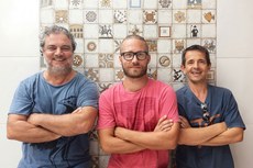O evento organizado pelo trio objetiva expor as fotografias e fomentar a formação de um público consumidor desse tipo de arte