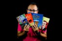 O escritor Jairo Cezar é autor das obras  escrito no ônibus, Rapunzel e outros poemas da infância e Augusto dos Anjos em hq