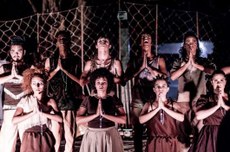 Espetáculo Debaixo Da Pele, do Grupo Eureka, tem classificação de 12 anos e acontece no Teatro Lima Penante, as 20:30h