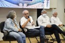 Prefeito Cícero Lucena, entre Zezita Matos (APC), Mons. Robson de Oliveira e Marcus Alves (Funjope), anuncia as novidades para a cultura de JP; Zezita (à direita): “proposta chega em um momento certo, em que a cultura audiovisual vem perdendo o poder de fazer seus trabalhos”