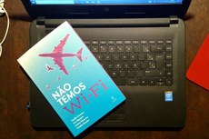 “Não temos Wi-Fi” é um registro escrito por quatro indivíduos que não se cansam de tomar nota de suas experiências 