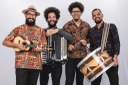 Com 18 atrações musicais ao longo do festival que celebra a Vila do Porto, o Alumiô preza pela diversidade com nomes como Luisa e os Alquimistas, Os Fulano e Sanhauá Samba Clube, dentre outros