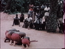 Cena do filme Saída das noviças em Sakpata, do Benin