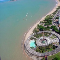 Hotel Tambaú foi fundado na década de 1970 e possui uma área de 40 mil metros quadrados