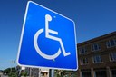 As pessoas com deficiência passam a ser beneficiadas com a regra que  lhes garante parte das vagas destinadas às cotas de escolas públicas