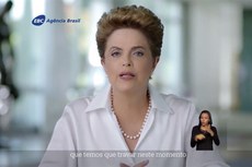 Presidente convocou brasileiros para "luta urgente" contra o mosquito