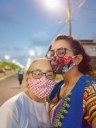 Maria José Macedo com a sua neta Sarah Vieira