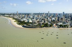 Tradicional cartão postal da capital paraibana, Hotel Tambaú poderá ser arramatado pelo valor inicial de R$ 106 milhões