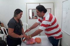 Pais terão treinamento diante de casos de engasgamento, aspiração de corpo estranho e prevenção de morte súbita