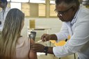 A medida do Governo só é válida este ano e foi adotada porque ainda existe um estoque disponível de 10 milhões de vacinas