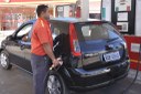 Aumento nos preços da gasolina e do diesel podem ser aplicados a qualquer momento, conforme a nova política adotada pela Petrobras