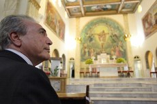 O presidente da República, Michel Temer, precisa se manifestar em ação que tramita no Supremo para descriminalizar o aborto até a 12ª semana de gestação, em qualquer situação