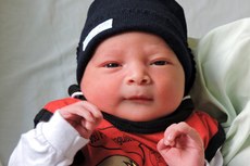 "Estou emocionada pelo lindo presente e de recebê-lo com o meu  filho nos braços", disse Patrícia Pereira, mãe de Pedro Arthur (foto)