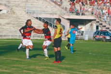 A Raposa passou fácil pelo Flamengo-PE e agora só pode ser ultrapassada pelo Fluminense de Feira de Santana
