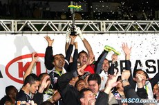 A equipe do Vasco da Gama, campeã da competição em 2011, enfrenta o Santos do Amapá na primeira fase 