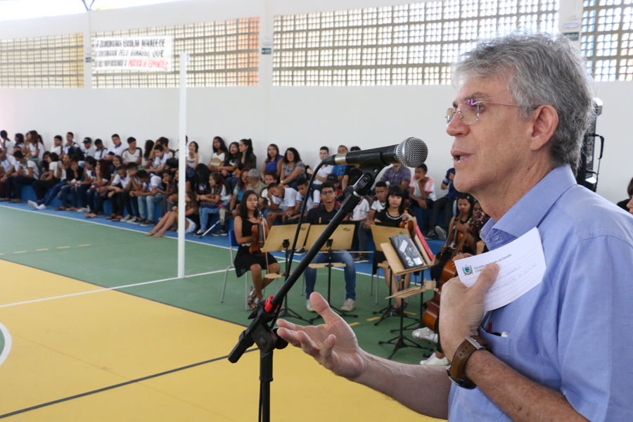 ginásio-escola otávio novais9-foto Francisco França.JPG