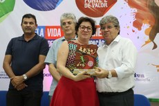 "Parabenizo o Governo do Estado por pensar em um prêmio como este que valoriza as mulheres e suas lutas”, disse Márcia Lucena