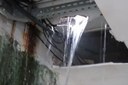 Imagens divulgadas pela Associação dos Feirantes Organizados de Cruz das Armas mostram os problemas causados pela falta de manutenção