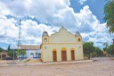 A Igreja Matriz Nossa Senhora da Conceição fica em frente à praça central da cidade
