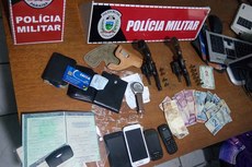 Os suspeitos e o material apreendido foram conduzidos para a Delegacia de Itaporanga