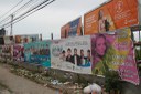 O número deste tipo de publicidade é excessivo e tem se propagado através de cartazes, anúncios, faixas, outdoor