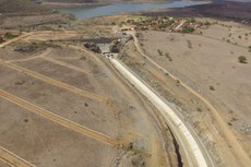 Canal recebe investimentos na ordem de R$ 1 bilhão e vai beneficiar cerca de 600 mil habitantes