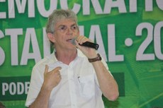 Ricardo abriu a plenária falando sobre a importância do OD Estadual e da participação do povo nesse processo de construção da democracia na Paraíba