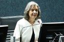 Carmém Lúcia reagiu a criticas da senadora Gleisi Hoffmann de que STF está inerte, dizendo que todos têm o direito de se manifestar 