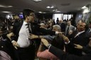 Reunião da CAE que faria a leitura do relatório da reforma trabalhista foi interrompida pelo bate-boca entre os senadores