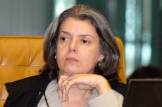Ministra-presidente quer que o plenário do Supremo tome uma decisão definitiva sobre a vaga na pasta do Trabalho