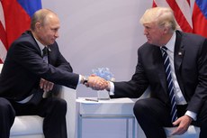 As relações entre Putin e Trump andam estremecidas e a cúpula deve servir para melhorar o diálogo dos dois líderes 