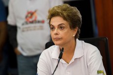 Manifestação representando a presidente Dilma Rousseff foi protocolada pela Advocacia Geral da União