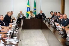 A presidente destacou que as lideranças religiosas possuem credibilidade para engajar os fiéis no combate ao inseto