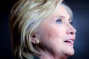 O FBI decidiu não incriminar Hillary, por não haver provas de violação à lei, embora tenha sido "extremamente negligente"