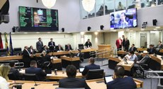 Vantagens são bem inferiores, mas deputados estaduais seguem critérios dos parlamentares federais
