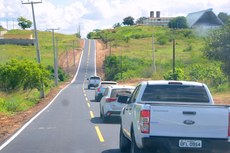 Ricardo inspecionou as obras do Contorno Rodoviário João Pedro Teixeira e inaugurou a requalificação da av. Cacildes Toscano de Brito