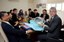ricardo recebe  embaixador da correia Jeong Lee_foto francisco franca  (2).JPG