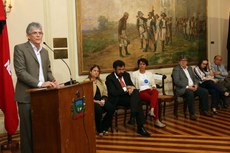 Parceria com a Capes busca promover a inovação tecnológica no Estado