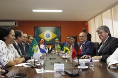 João Azevêdo comentou que a reunião serviu para definir uma pauta comum, do que mais preocupa as gestões no momento