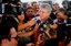 ricardo em campina assina ordem de servico_foto jose marques  (1).jpg