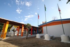 Unidade de ensino tem capacidade para atender cerca de 300 alunos por turno e recebeu recursos na ordem de R$ 1 milhão