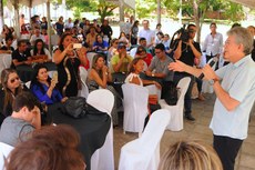 O governador Ricardo Coutinho recebeu os alunos na Granja Santana e ressaltou a importância da educação na transformação do futuro dos jovens