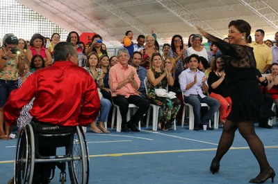 Solenidade de inauguração teve apresentação de dançarinos, paratletas e de uma banda marcial