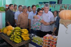 O governador Ricardo Coutinho ressaltou a importância da obra para a garantia de melhores condições de trabalho aos comerciantes