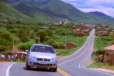 Pavimentação asfáltica da Rodovia PB-356/354 já beneficia mais de 9 mil habitantes das cidades de Nova Olinda e Pedra Branca